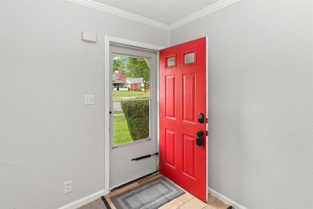 211 W Ainsworth Street, Ypsilanti, MI 48197