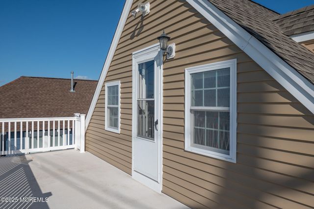 300 N Bayview Avenue N, Seaside Park, NJ 08752