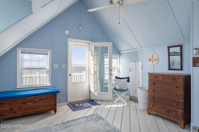 300 N Bayview Avenue N, Seaside Park, NJ 08752