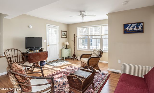 300 N Bayview Avenue N, Seaside Park, NJ 08752