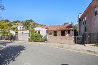 3272 Craig Drive, Los Angeles, CA 90068