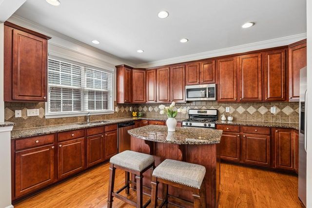 3363 Cumberland Club Drive, Atlanta, GA 30339