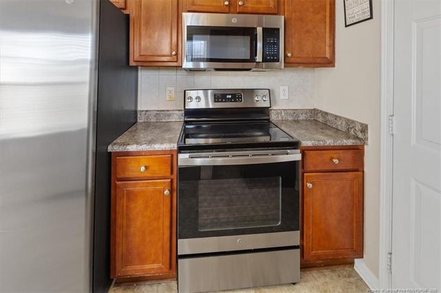 1203 Chimney Swift Drive, Fayetteville, NC 28306