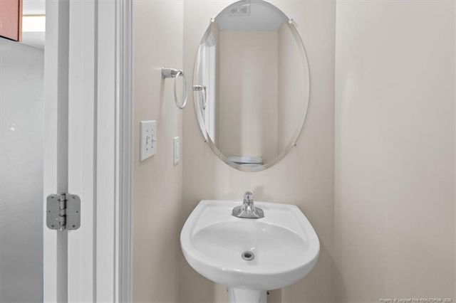 1203 Chimney Swift Drive, Fayetteville, NC 28306