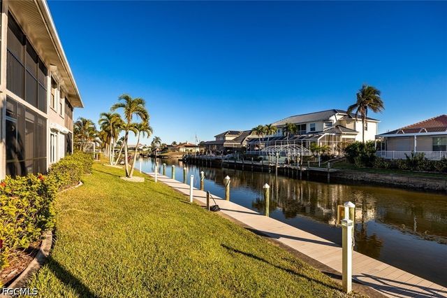 902 SW 48th TER 103, Cape Coral, FL 33914