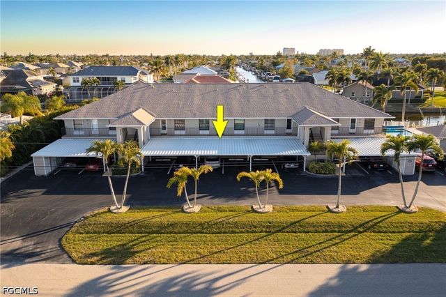 902 SW 48th TER 103, Cape Coral, FL 33914