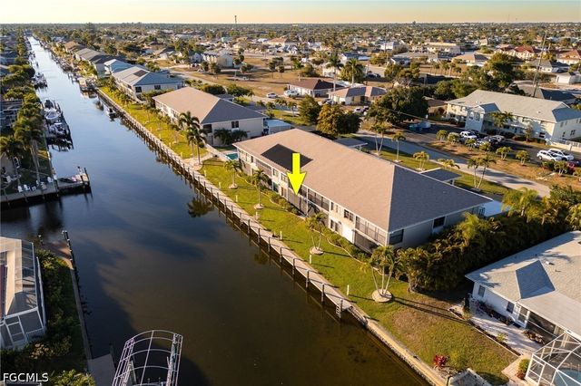 902 SW 48th TER 103, Cape Coral, FL 33914