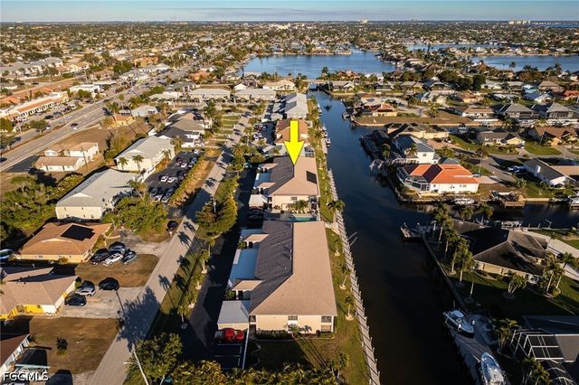 902 SW 48th TER 103, Cape Coral, FL 33914