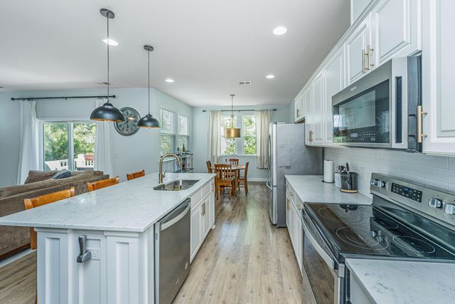 631 Mclernon Trace, Johns Island, SC 29455