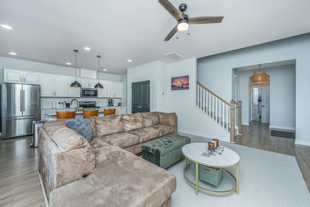 631 Mclernon Trace, Johns Island, SC 29455