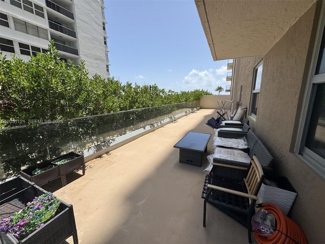 1912 S Ocean Dr 2C, Hallandale Beach, FL 33009