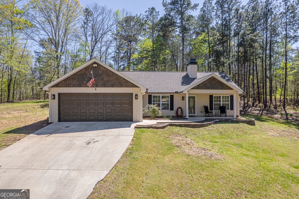 176 ARROWHEAD TRL, Eatonton, GA 31024