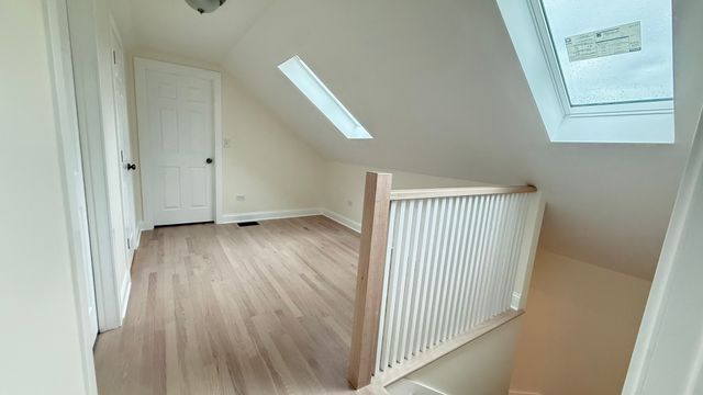 5821 W Gunnison Street, Chicago, IL 60630