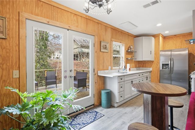 401 Rocky Bottom Road, Sunset, SC 29685