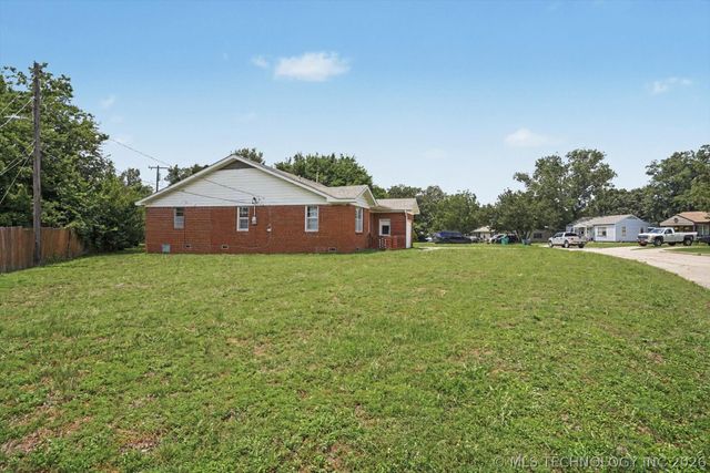 1230 Maybelle Drive, Sapulpa, OK 74066
