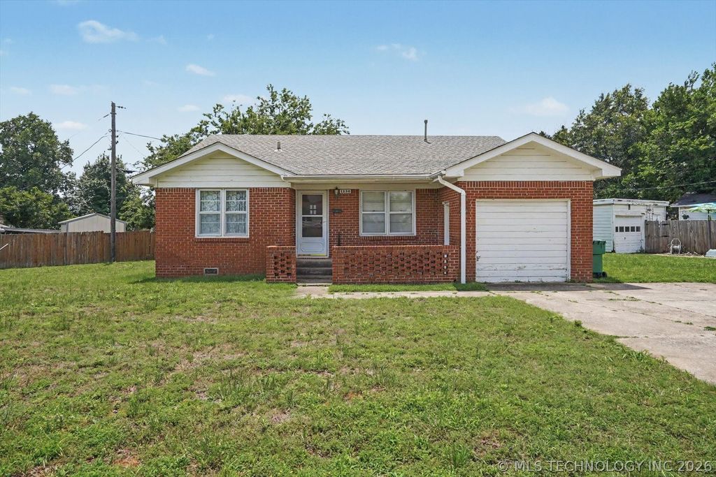 1230 Maybelle Drive, Sapulpa, OK 74066