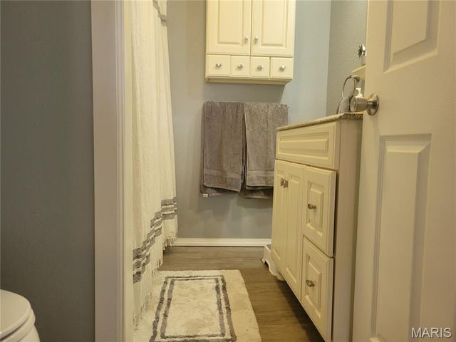 600 S Old Saint Louis Road, Hartford, IL 62048