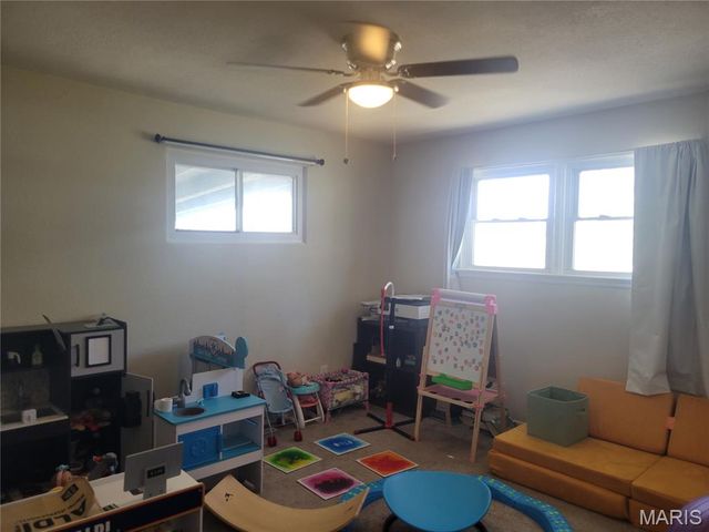 600 S Old Saint Louis Road, Hartford, IL 62048