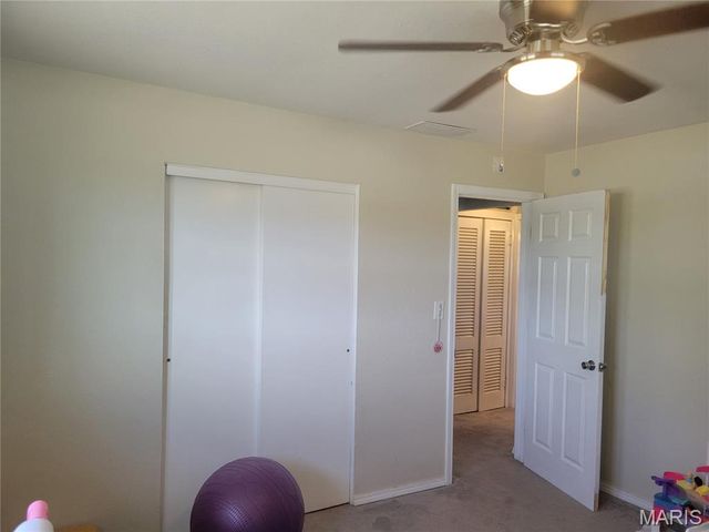 600 S Old Saint Louis Road, Hartford, IL 62048