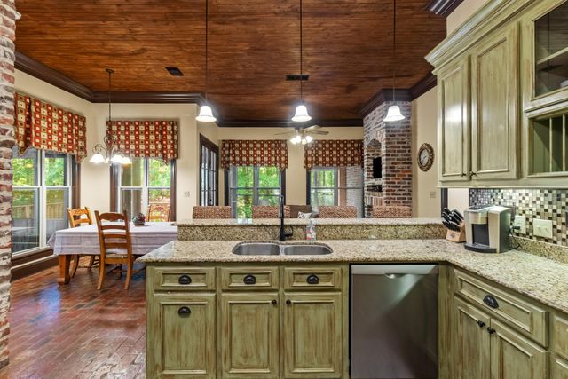 7 Centerstone, Hattiesburg, MS 39402