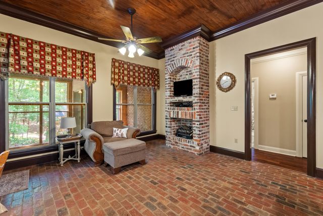 7 Centerstone, Hattiesburg, MS 39402