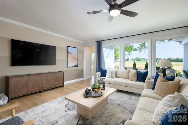 3244 Gavin Lane, Harrisburg, NC 28075