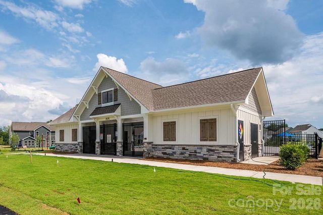 3244 Gavin Lane, Harrisburg, NC 28075