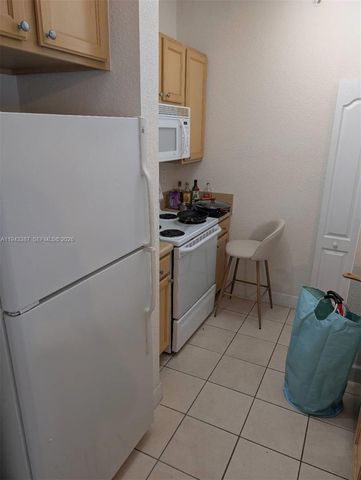 6001 SW 70th St 620, South Miami, FL 33143