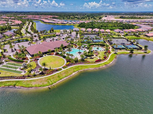 11014 WICKER PARK PLACE, Palmetto, FL 34221