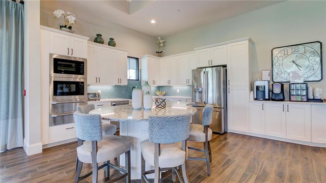 11014 WICKER PARK PLACE, Palmetto, FL 34221