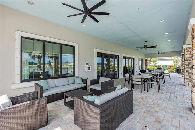 11014 WICKER PARK PLACE, Palmetto, FL 34221