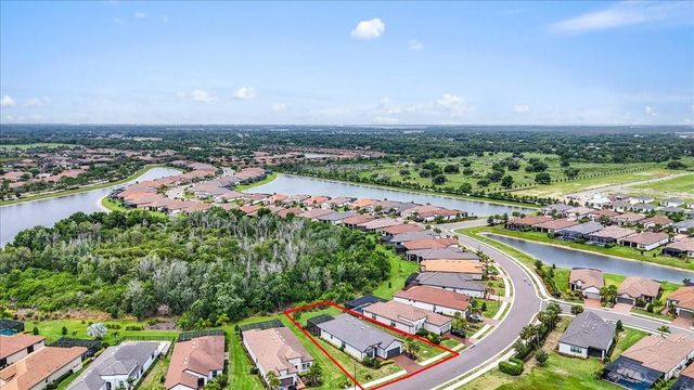 11014 WICKER PARK PLACE, Palmetto, FL 34221