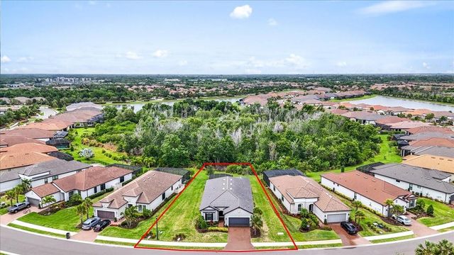 11014 WICKER PARK PLACE, Palmetto, FL 34221