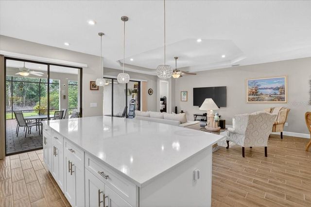 11014 WICKER PARK PLACE, Palmetto, FL 34221