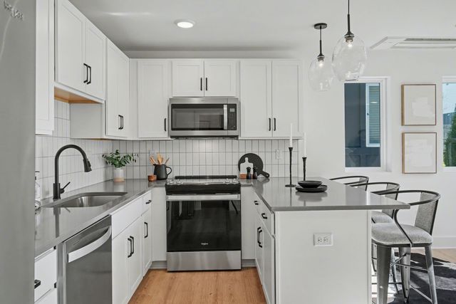 102 Duke St Apt 7, Nashville, TN 37207