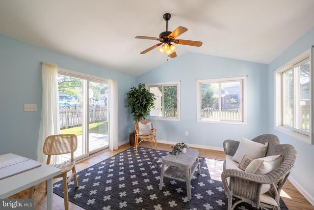 6255 DAWN DAY DR, Columbia, MD 21045