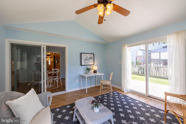 6255 DAWN DAY DR, Columbia, MD 21045
