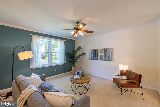 6255 DAWN DAY DR, Columbia, MD 21045