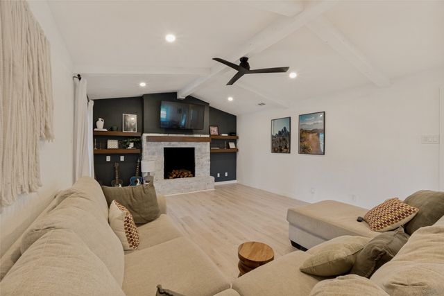 7022 Kiva Lane, Dallas, TX 75227