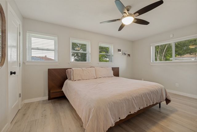 7022 Kiva Lane, Dallas, TX 75227