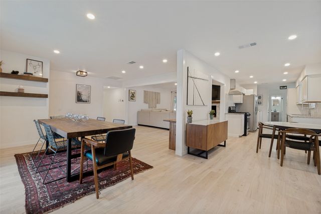 7022 Kiva Lane, Dallas, TX 75227
