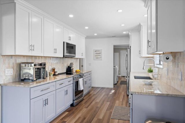 1088 E Park Street, Grants Pass, OR 97527