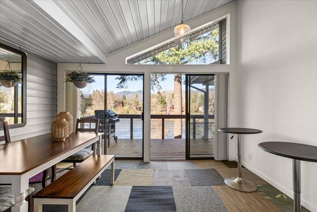 1088 E Park Street, Grants Pass, OR 97527