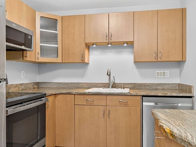 2323 Washington St 1-6, Newton, MA 02462