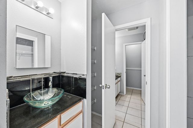6206 Greenwick Lane, Houston, TX 77085