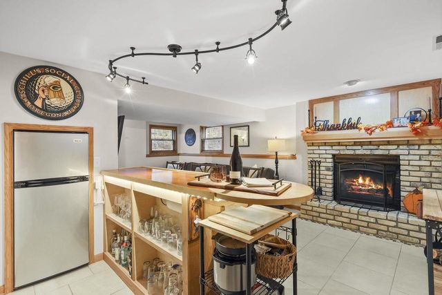 938 Johnson Avenue, Oregon, WI 53575