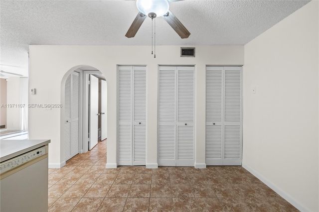10105 W Sunrise Blvd 104, Plantation, FL 33322
