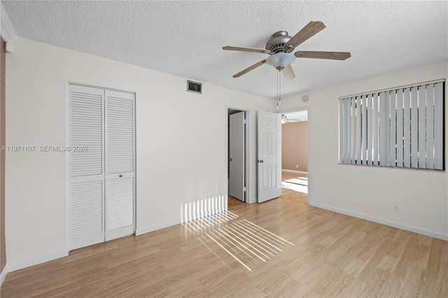 10105 W Sunrise Blvd 104, Plantation, FL 33322