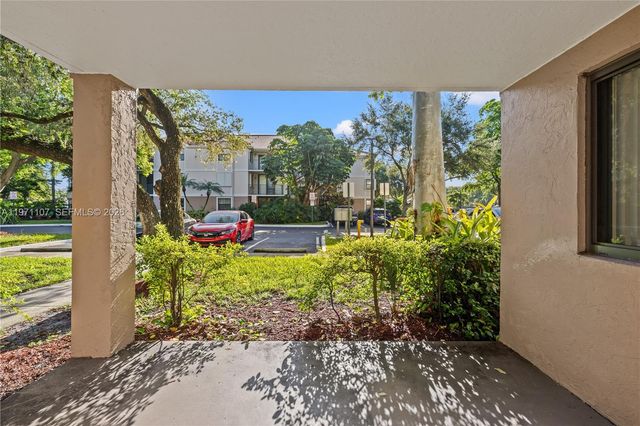 10105 W Sunrise Blvd 104, Plantation, FL 33322