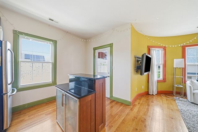 12-14 Everett St 202, Boston, MA 02134